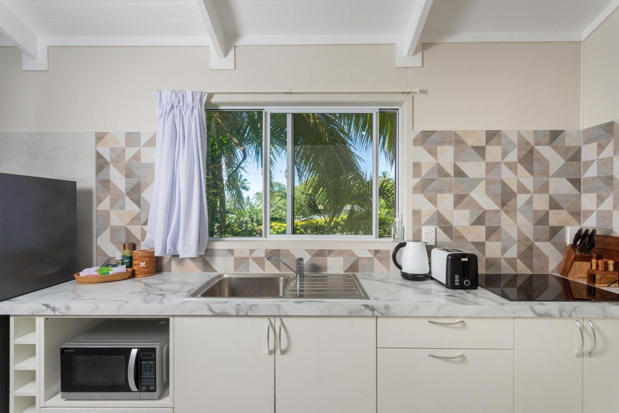 Muri Lagoon View Bungalows - Hillside Bungalow Rarotonga Dış mekan fotoğraf